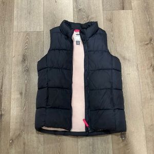 Girls XL puffer fest!